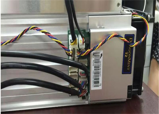 Verwendeter Bitcoin Bergmann Machine Innosilicon T2T 26. 2100W für Münzen BSV BCH DGB